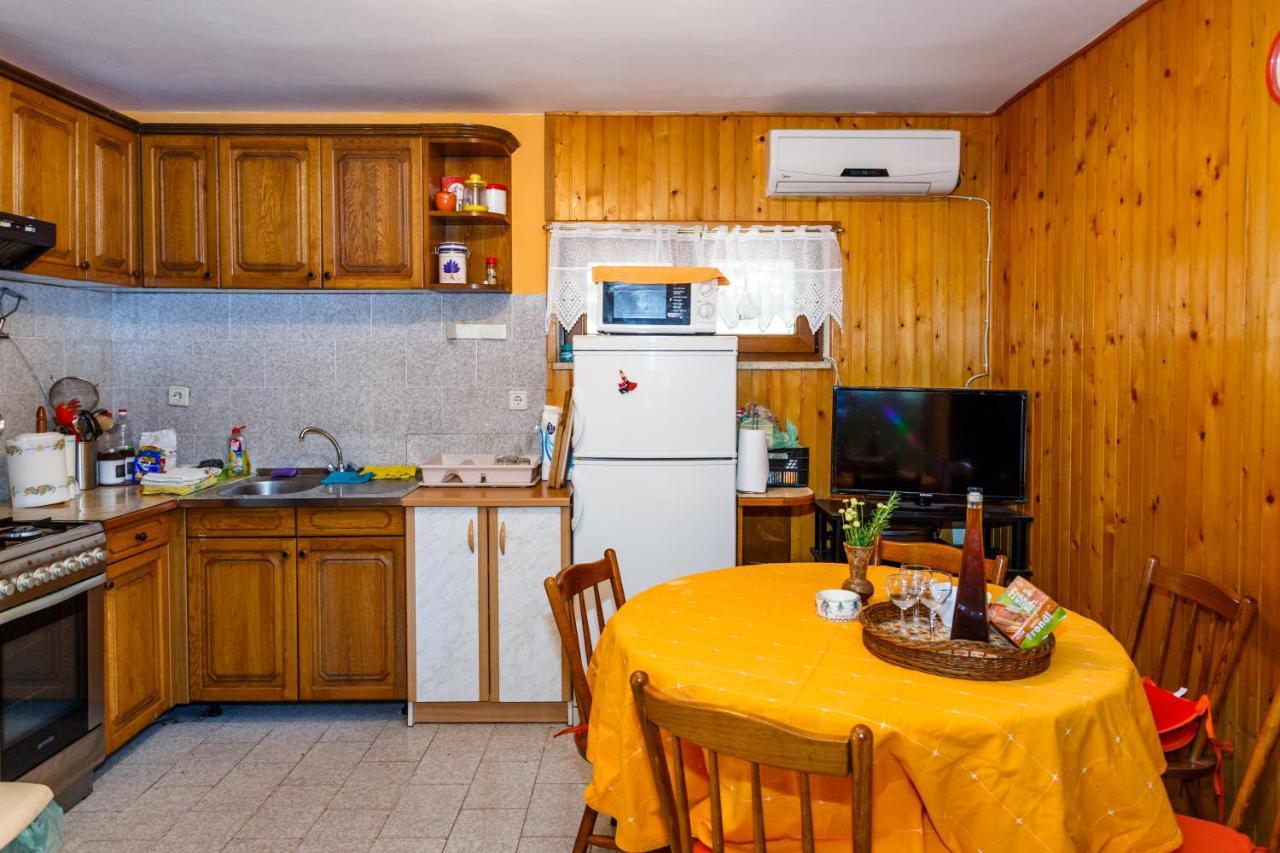 Apartmani Marica Risika Bagian luar foto