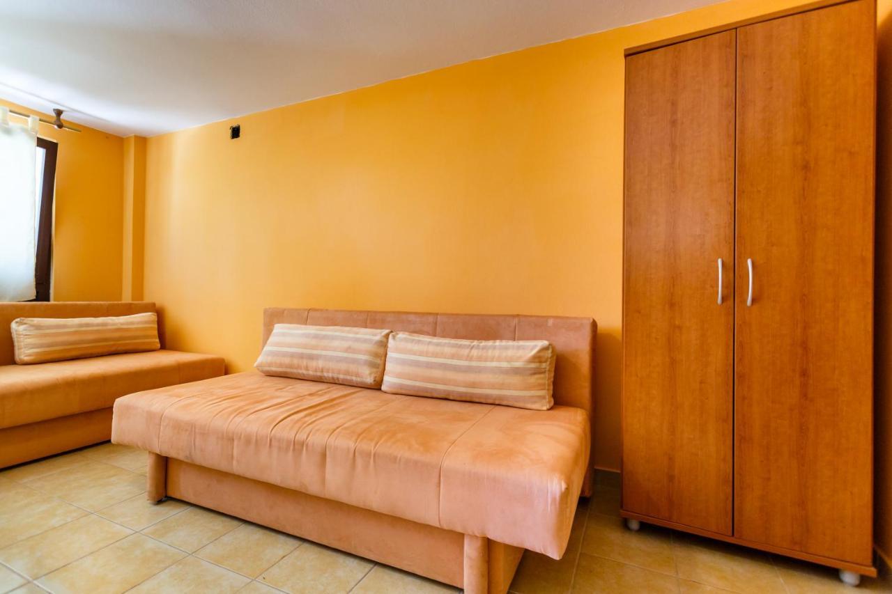 Apartmani Marica Risika Bagian luar foto